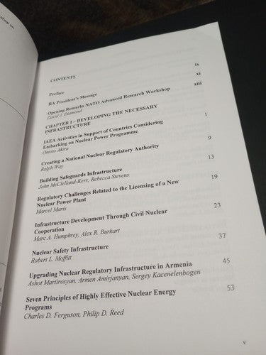 Nuclear Power and Energy Security by Samuel Apikyan (English) Paperback Book