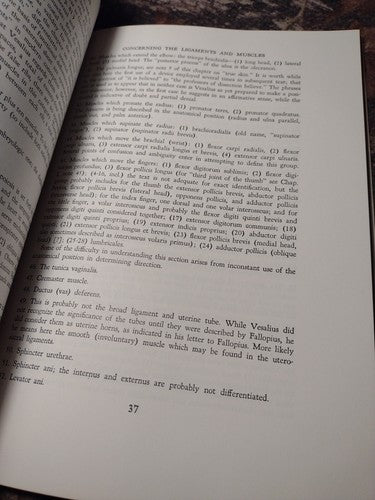 MIT PRESS: The Epitome of Andreas Vesalius by L.R. Lind -1969 Vintage Paperback