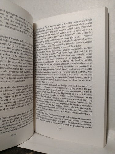 Public Power In Catalunya by Philip B. Taylor -1983 -Paperback -Social Science