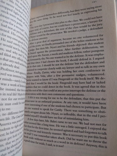 Reading Lolita in Tehran : A Memoir in Books by Azar Nafisi (2003, Trade...