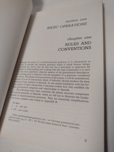 A Transformational Grammar of Spanish by Roger Hadlich -Paperback -1977 -Grammar