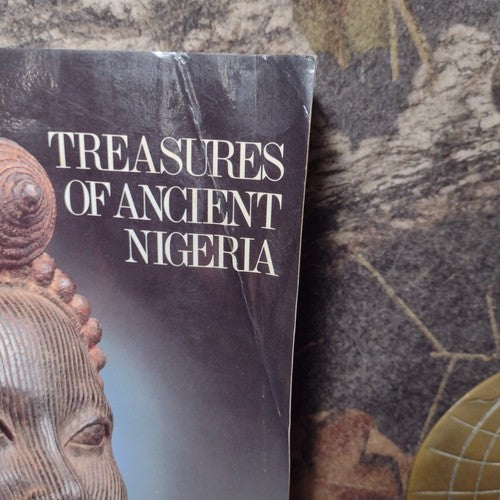 TREASURES OF ANCIENT NIGERIA By Ekpo Eyo -Paperback -1982 3rd Print -Acceptable