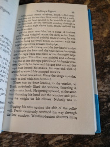 The Hardy Boys #30: The Wailing Siren Mystery by Franklin Dixon -1997 -Hardcover