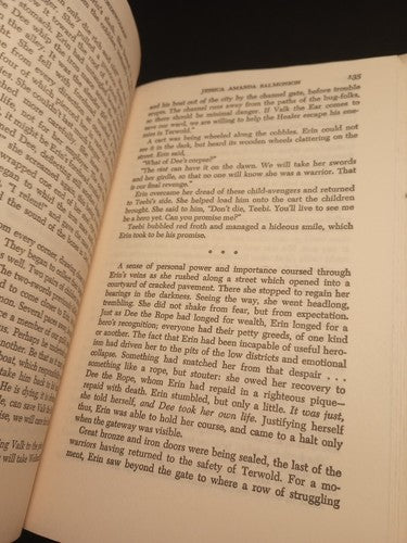 The Swordswoman by Jessica Amanda Salmonson HCDJ BCE 1982