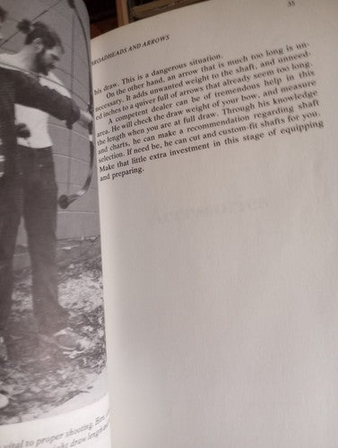 The Beginning Bowhunter - Paperback By Kinton, Tony 2nd print