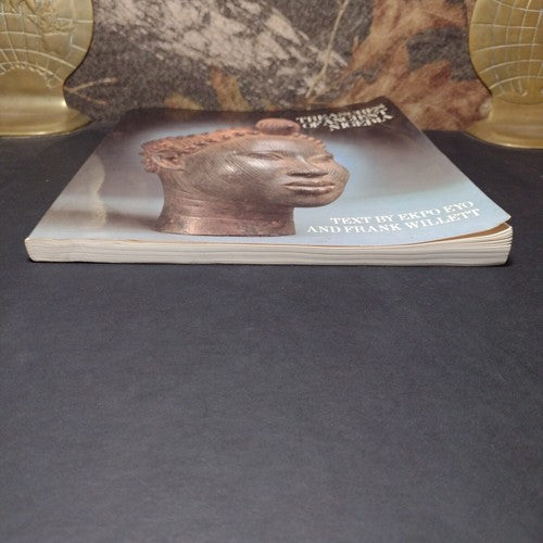 TREASURES OF ANCIENT NIGERIA By Ekpo Eyo -Paperback -1982 3rd Print -Acceptable