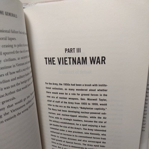 The Generals : American Military Command from World War II to Today by Thomas E.