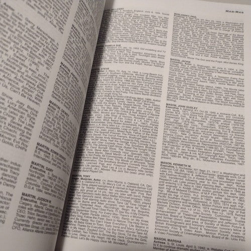 International Motion Picture Almanac by Tracy Stevens 2001 HC no dj Quigley 72nd