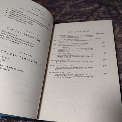 Elizabeth I and Her Paliaments 1584-1601 by J. E. Neale -Hardcover 1958 -History