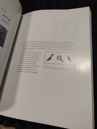 The Color Mac: production techniques 2nd edition (1995) 1st printing