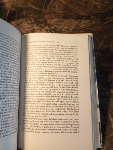 Fiction of the Forties Hardcover Chester E. Eisinger