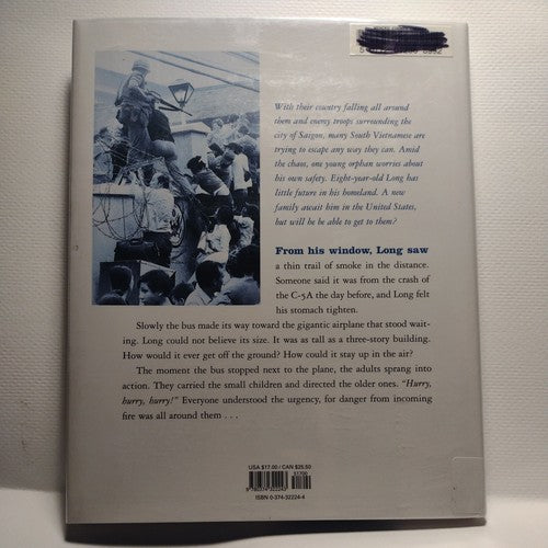 Escape from Saigon : How a Vietnam War Orphan Became an American Boy by Andre