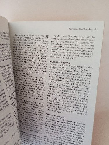 Trekking in the Indian Himalaya by Weare, Garry Paperback 1st Edition