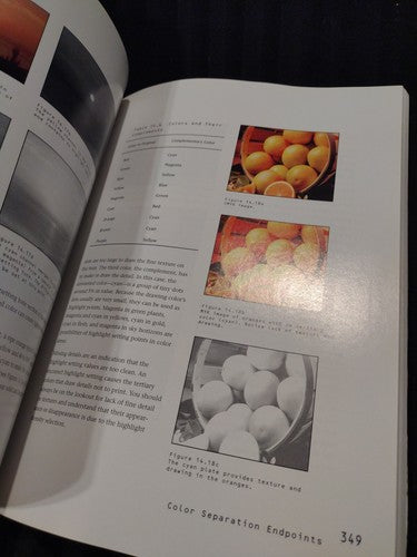 The Color Mac: production techniques 2nd edition (1995) 1st printing