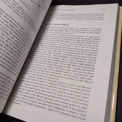 Adaptive Management of Renewable Resources by Carl Walters -Hardcover