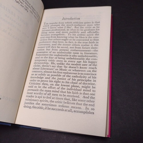 Twentieth Century English Critical Essays: First Series Phyllis Jones 1964 HCwDJ