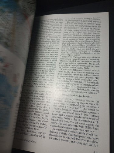 Vintage March 1981 National Geographic Magazine Signed Space Shuttle