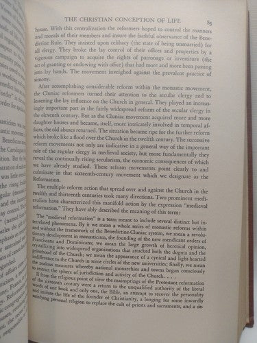 Chapters In Western Civilization: Volume 1 By Columbia University Press -1954 HC