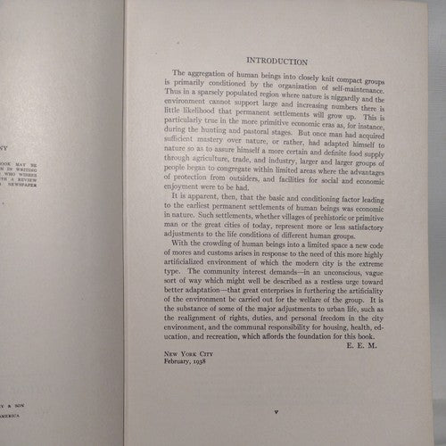 Urban Sociology by E.E. Muntz -Hardcover -1st 1938 -Comp. Professional Copy
