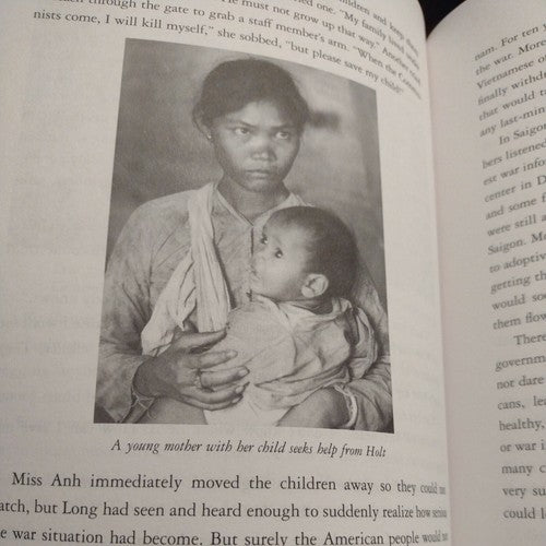 Escape from Saigon : How a Vietnam War Orphan Became an American Boy by Andre
