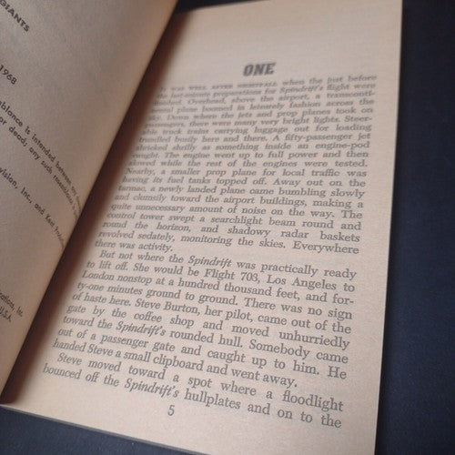 Land of the Giants-TV Series-Paperback By Murray Leinster 1st Print 1968 Pyramid