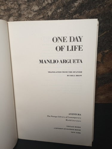 One Day of Life by Manlio Argueta 1983 trans. by Bill Brow Paperback Vintage Bks
