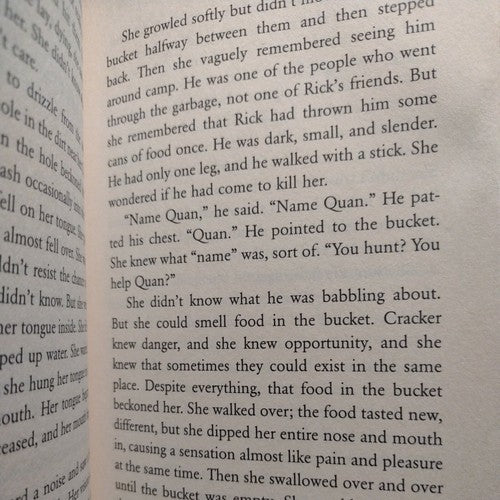 Cracker! : The Best Dog in Vietnam by Cynthia Kadohata (2007, Hardcover)
