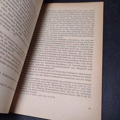 Der Vier Mächte-Status Berlins von Dr. Joachim Rottmann - German Paperback 1959