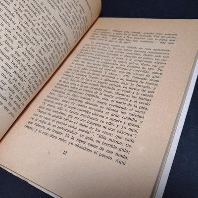 13 Relatos por Cesar Davila Andrade - 1971 Spanish Paperback