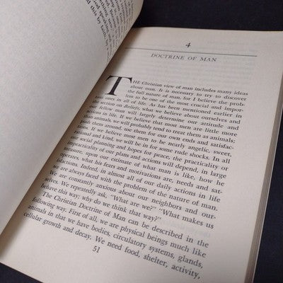 Guide to the Christian faith: Introduction to the Christian Doctrine, W.Spurrier