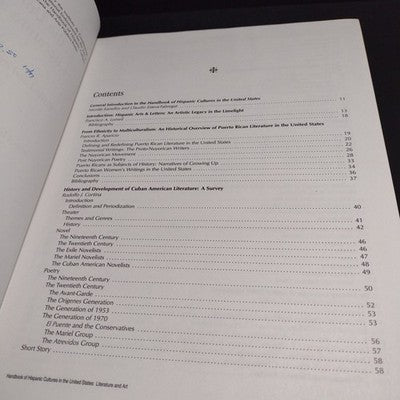 Handbook Of Hispanic Cultures In The United States 2 Book Bundle  1993