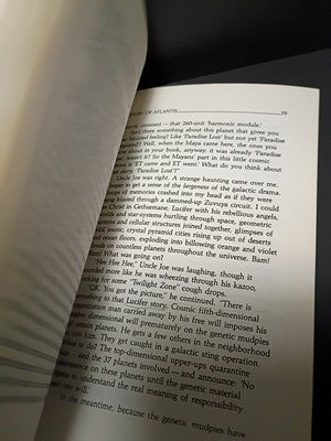 Jose Arguelles SURFERS OF THE ZUVUYA Tales of Interdimensional Travel 1st Editio