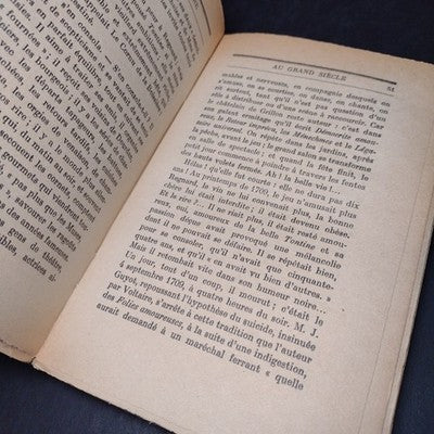 "La Petite Histoire" #11: Existences D'Artistes De Moliere a Victor Hugo 1940 PB