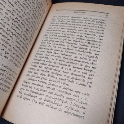 "La Petite Histoire" #11: Existences D'Artistes De Moliere a Victor Hugo 1940 PB