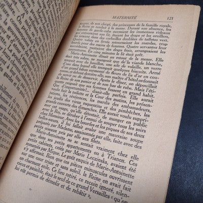 La Vie Privee de Marie-Antoinette par Charles Kunstler - 1938 French Paperback