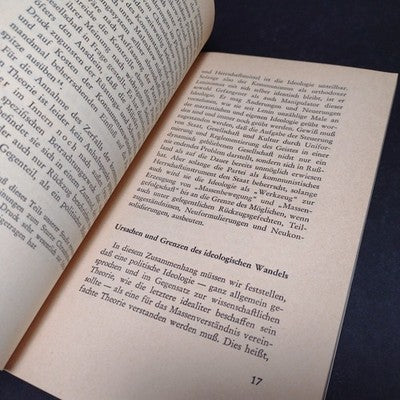 Koexistenz und Entspannung, Ludwig Freund - 1966 German Paperback - Ex Libris