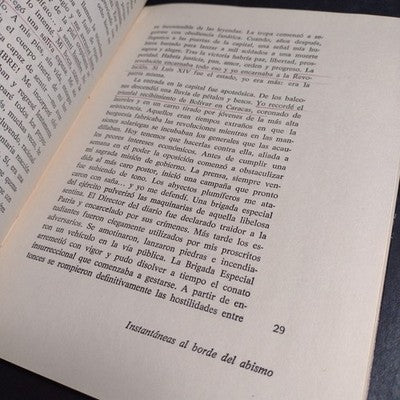 Instantaneas Al Borde Del Abismo Por Carlos Alberto Montaner - Signed Copy 1970