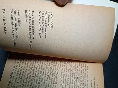 Rubaiyat of Omar Khayyam, Edward Fitzgerald Translation Avon/Bard pb 1965 Illust