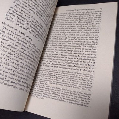 Origins of the Chinese Revolution, 1915-1949 by Lucien Bianco - 1989 Paperback