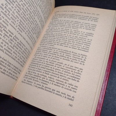 Tiempo y Eternidad en Virgilio: La Eneida, Libros I-VI, Signed by Rubén B. Nuño