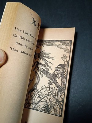 Rubaiyat of Omar Khayyam, Edward Fitzgerald Translation Avon/Bard pb 1965 Illust