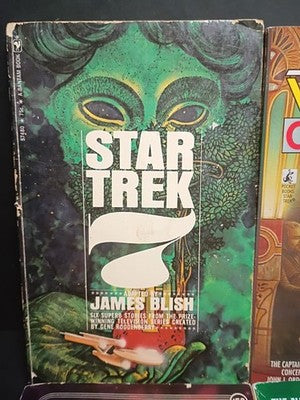 Star Trek 7 And Voyager  4 Book Bundle Paperback