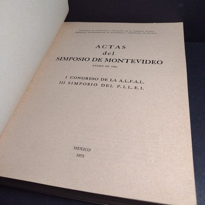Actas del Simposio de Montevideo: Enero de 1966 - 1975 Spanish Paperback