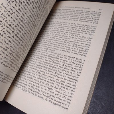 Curiosities of Literature by Isaac D'Israeli -1964 Paperback -Literary Criticism