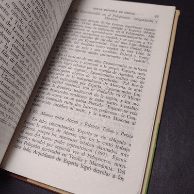 A. Petrie: Introduccion Al Estudio De Grecia -3rd Edition 1961 Spanish Hardcover