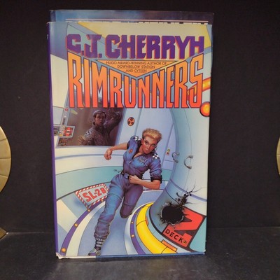 Science Fiction Hardcover Bundle - 4 Books - C. Cherryh, A. Foster, R. Heinlein