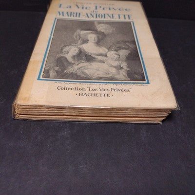 La Vie Privee de Marie-Antoinette par Charles Kunstler - 1938 French Paperback