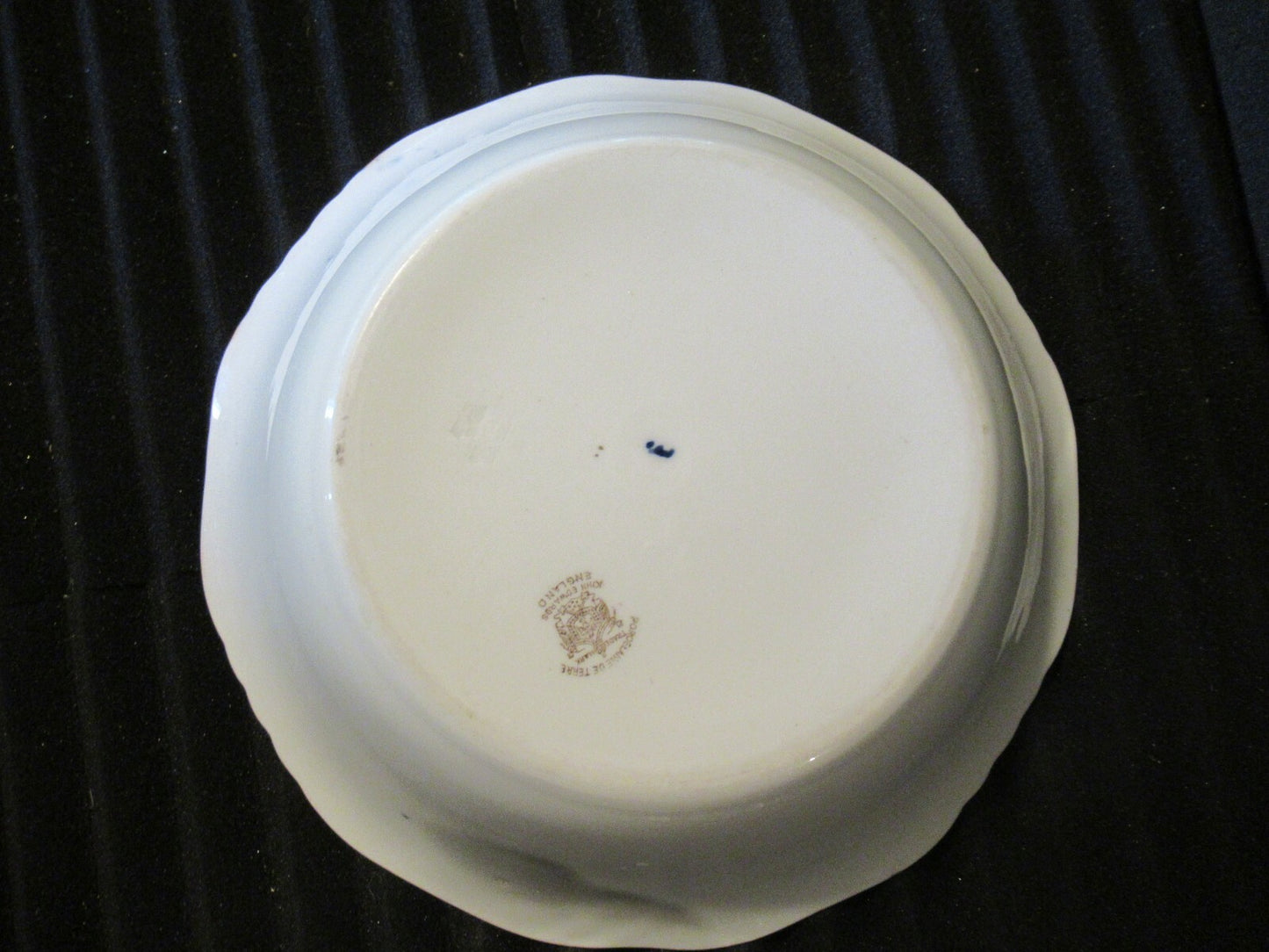 John Edwards Porcelaine De Terre Vegetable Bowl (1880s).
