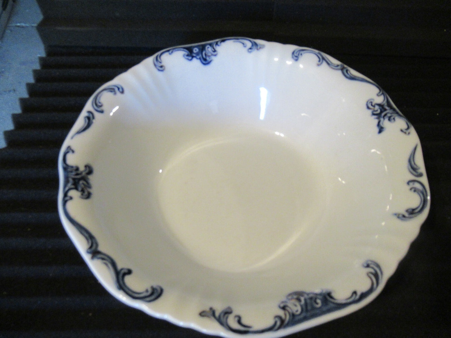 John Edwards Porcelaine De Terre Vegetable Bowl (1880s).