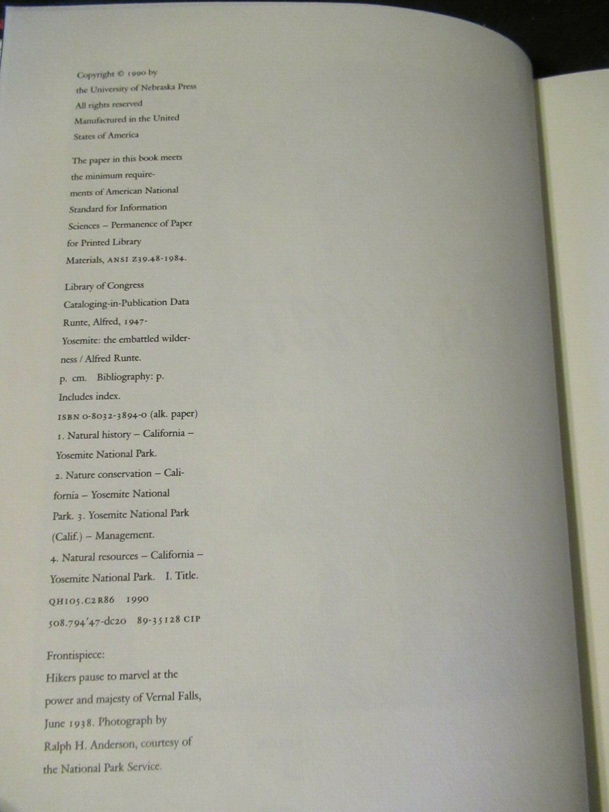 Yosemite : The Embattled Wilderness by Alfred Runte and Alfred E. Runte 1990